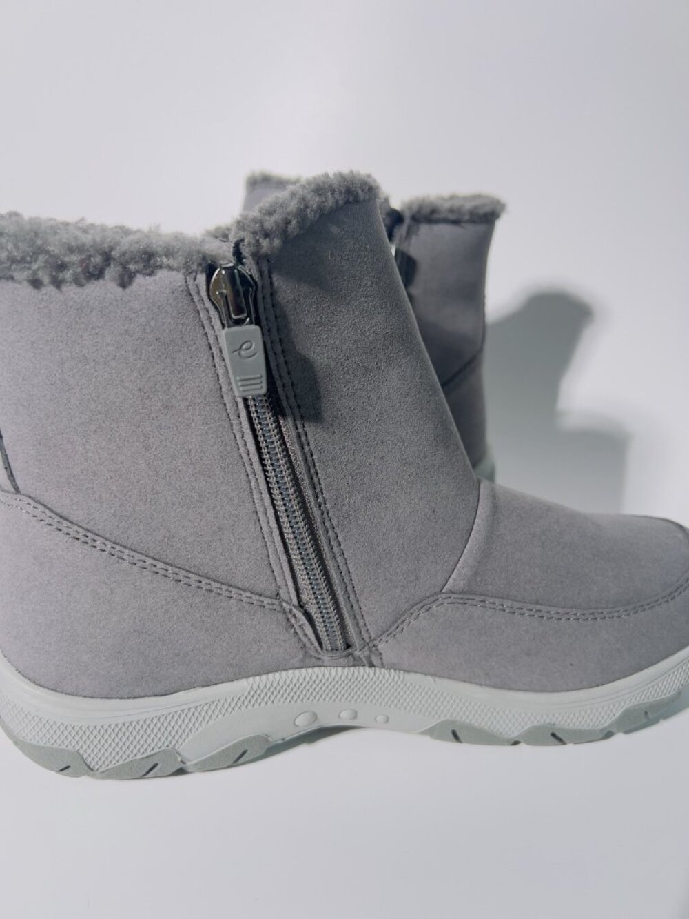 Easy Spirit Tyme2 Water Repellent Sherpa Ankle Boots Gray Women’s Size 7.5 M - Picture 9 of 10